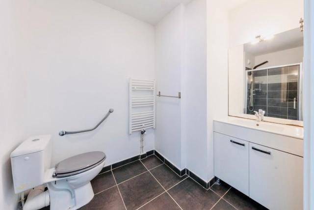 T2 Recent 45M2, Parking Inclus, Clim Lägenhet Aix-en-Provence Exteriör bild