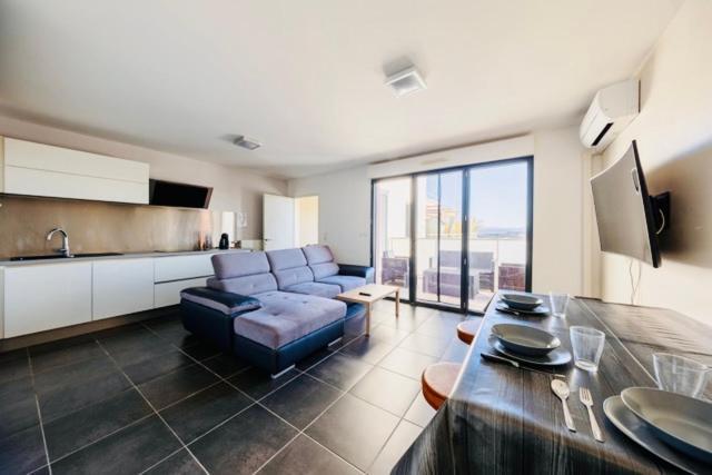 T2 Recent 45M2, Parking Inclus, Clim Lägenhet Aix-en-Provence Exteriör bild